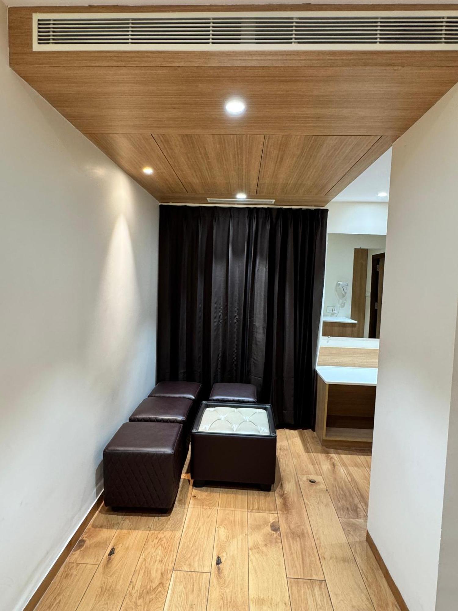 Hotel Touchwood Visakhapatnam Eksteriør bilde